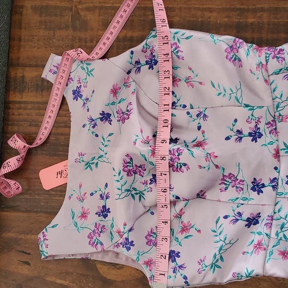 NWT Chi Chi London Annabella dress - Picture 4 of 8